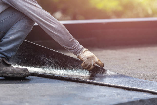 Professional Vapor Barrier Installation technician working in Port Gibson, NY